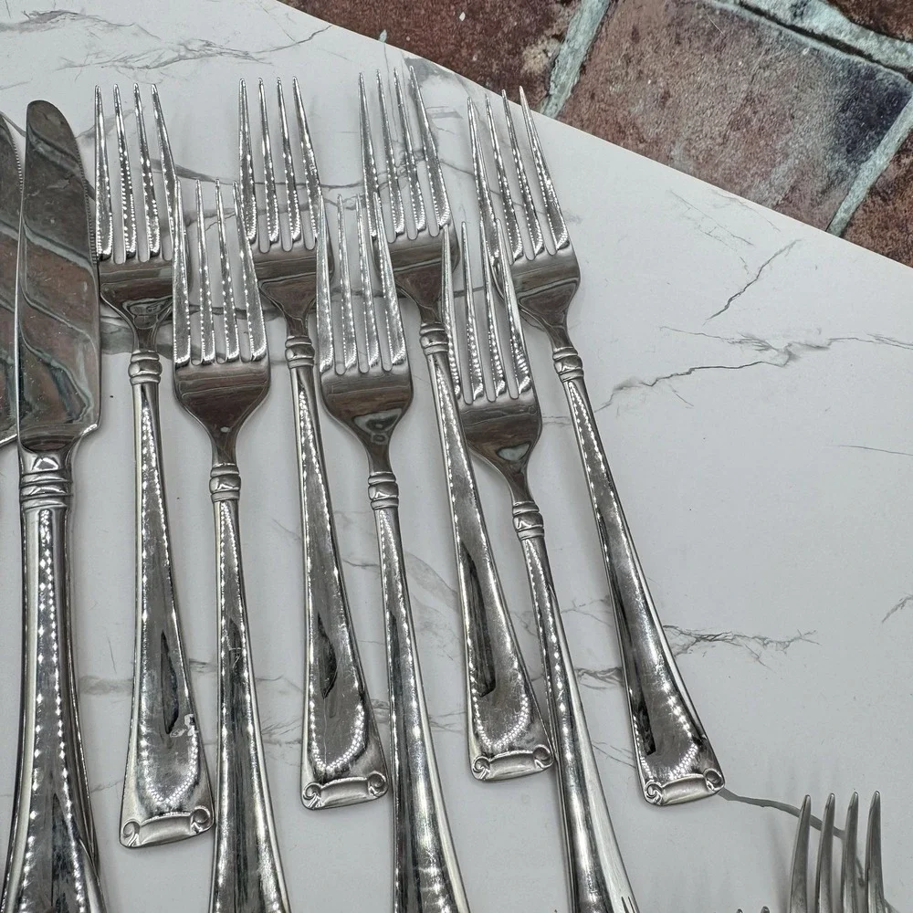 Zwilling JA Henckels ANGELICO 18/10 Stainless Flatware Set of 36 Service for 6